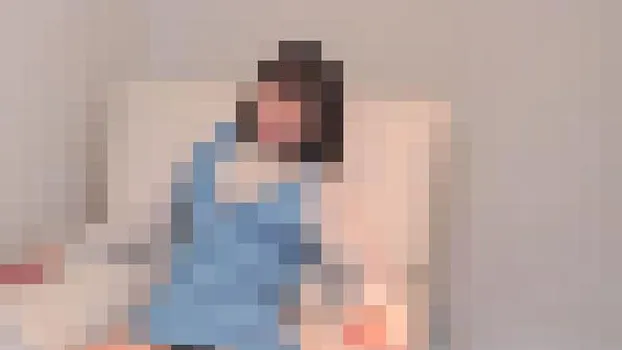 OLさんがお昼休みに通う評判の激安足ツボマッサージ店はパンチラ盗撮目的で激安だった!4